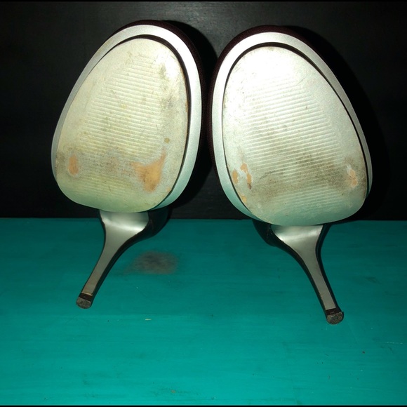 Jessica Simpson Dark Bronze Pumps - Picture 3 of 5